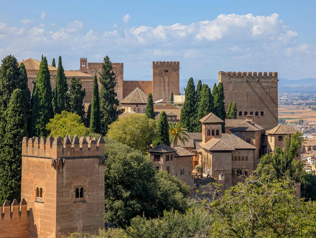 Alhambra Palace Granada – Moorish architecture