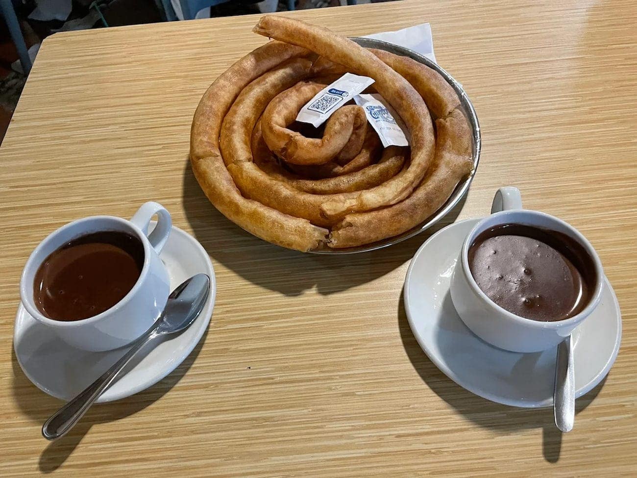 Churrería Ramón Marbella – traditional Spanish breakfast with churros and hot chocolate